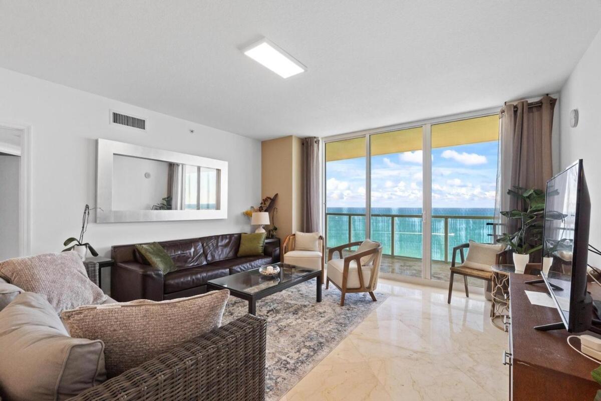 Luxury 2-Bedrooms Oceanfront Condo In Sunny Isles Sunny Isles Beach Exterior foto